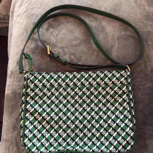 Tory Burch Multi Geo Logo Print Nylon Sling Back Crossbody - Picture 3 of 4